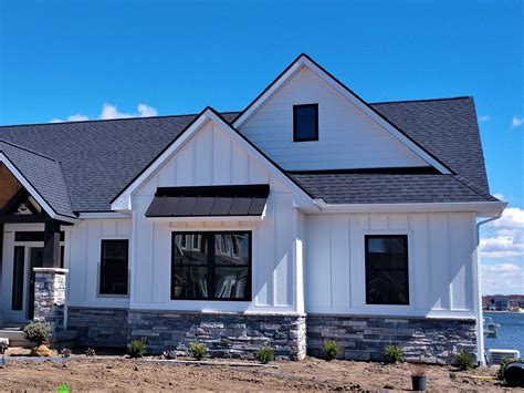 metal roof house pics|houses with metal roof accents.